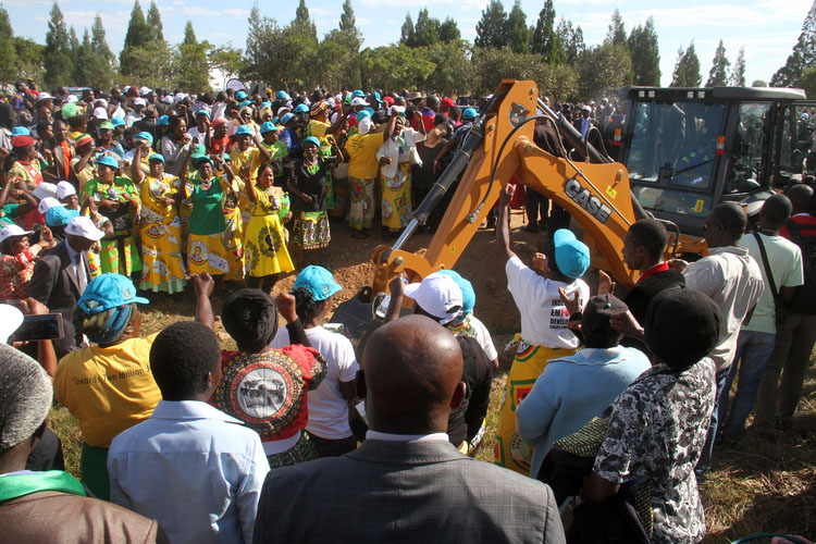 Harare-Beitbridge funds start to roll in | The Sunday Mail