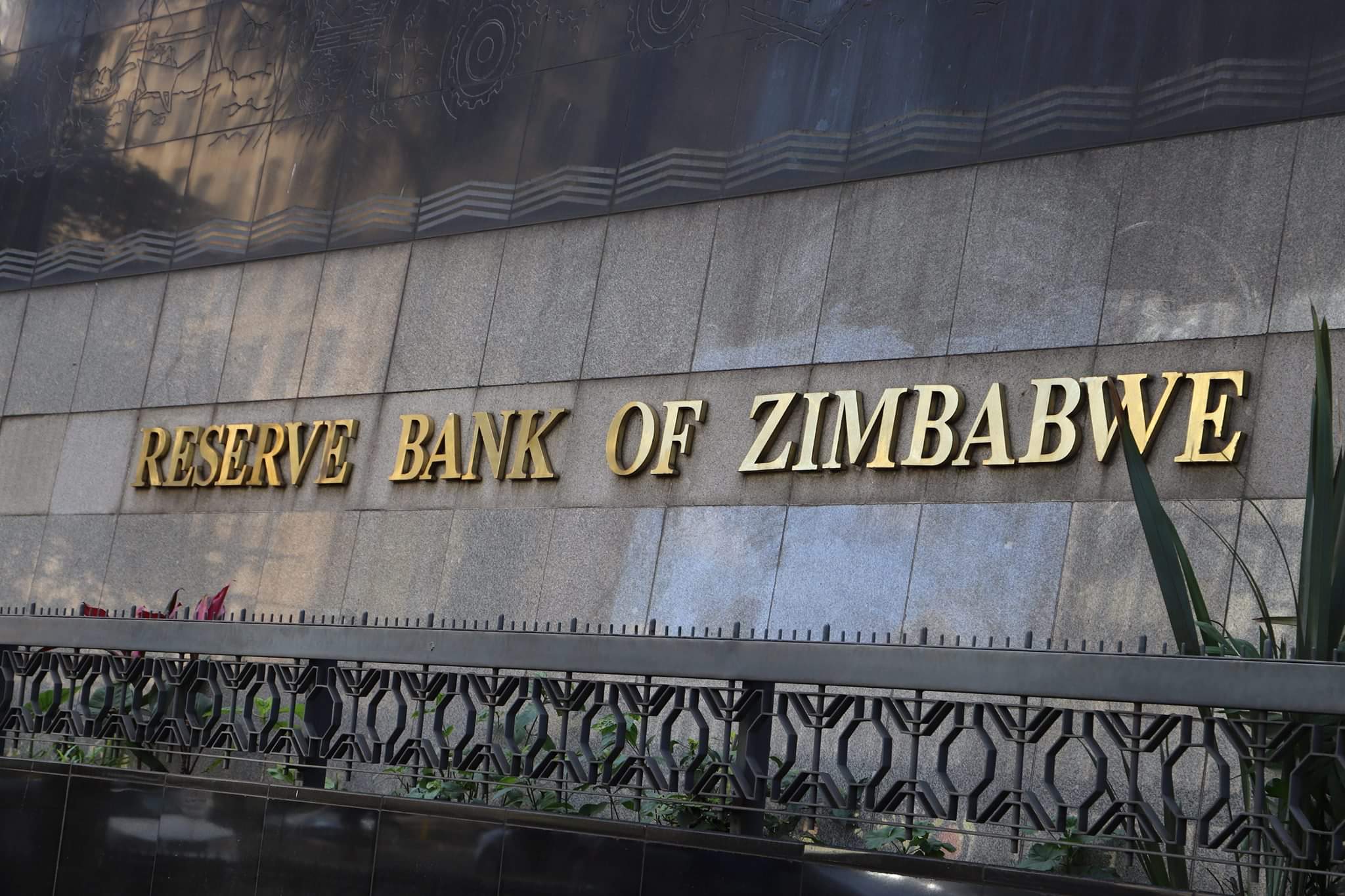 Relief as RBZ 'scraps' surrender requirements | The Sunday Mail