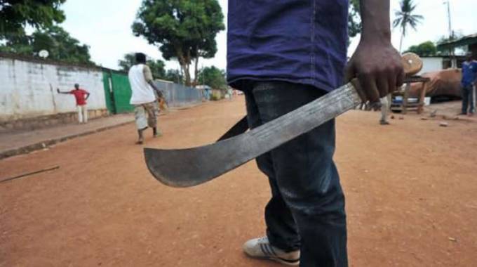 NEW: Machete gang leader shot dead by police | The Sunday Mail