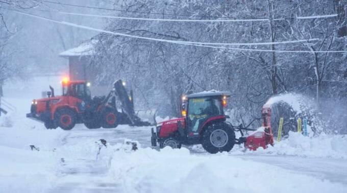 NEW: Massive Winter Storm Threatens Holiday Travel For Americans | The ...