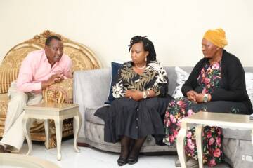 First Lady consoles CIO director-general family | The Sunday Mail