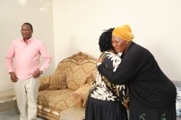 First Lady consoles CIO director-general family | The Sunday Mail